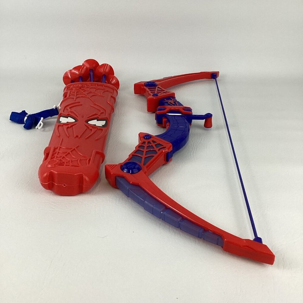 Marvel Spider-Man Bow Arrow Set Archery Toy Spider Quiver Suction Cup Arrows - Picture 2 of 8